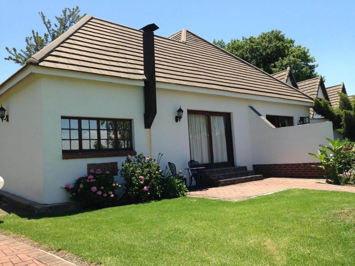 Blue Haze Country Lodge Estcourt Exterior photo